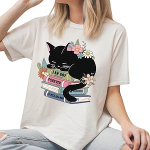 Book Lover Cat Shirt Cute Black Cat Reading Tee, Unisex Gift for Readers, Cozy Literary T-Shirt, Floral Book Stack Graphic Tee