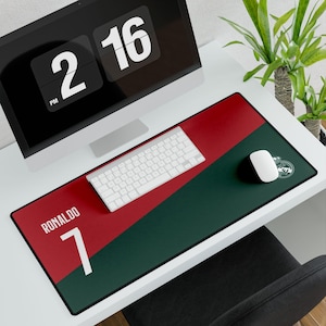 Cristiano Ronaldo & Real Madrid Fan R/G Desk Mat , Soccer Desk Accessories, Office Decor, Gift for Him, Gaming Setup, Football Setup
