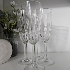 Daimat Cristal D&#39;Arques Durant Vintage Crystal Champagne Flutes Glasses - Set of Four