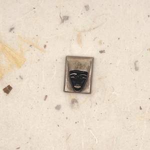 Cabujón de vidrio con camafeo tribal/faraón vintage