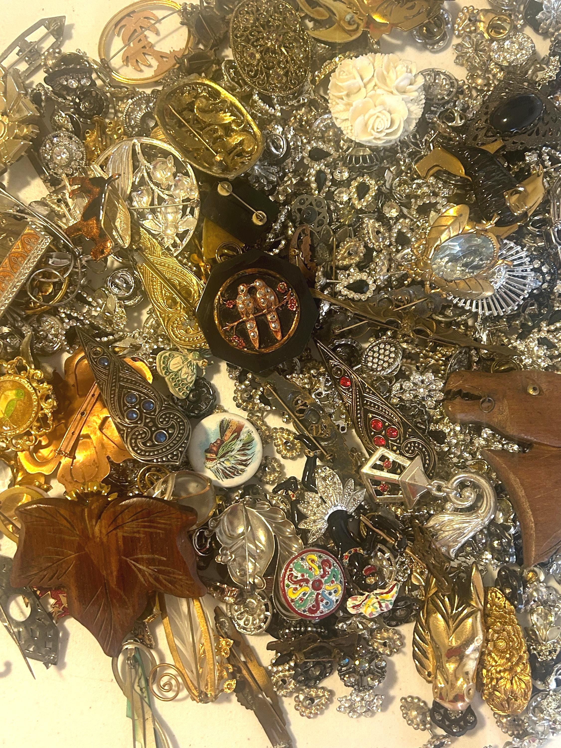 Vintage Brooches - Etsy