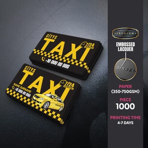 Puede incluir: Tarjetas de visita de taxi negras con texto amarillo y una ilustración de taxi amarillo. Las tarjetas presentan el texto "CITYS TAXI" y un número de teléfono. Las tarjetas están grabadas con laca e impresas en papel.