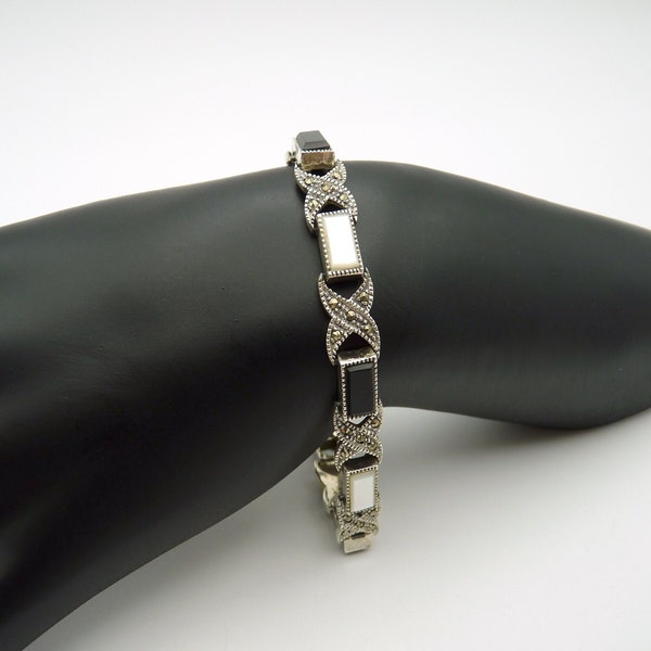 Vintage Sterling Silver X Link Bracelet with White Mother of Pearl, Black Onyx and Marcasite 7 1/4 Inch, 925, Multi Stone, Estate