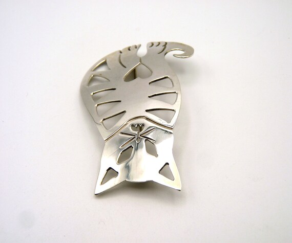 Vintage Sterling Silver Tabby Cat and Heart Brooc… - image 4
