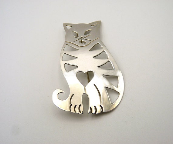 Vintage Sterling Silver Tabby Cat and Heart Brooc… - image 8