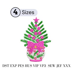 Pode incluir: Um desenho de árvore de Natal bordado com laço rosa, estrela e enfeites. A árvore está em um vaso decorativo com flores. A imagem inclui o texto "4 Tamanhos" e abreviações de tipos de arquivo.