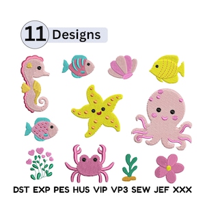 Puede incluir: Diseños bordados con diversas criaturas marinas, incluyendo un caballito de mar, peces, estrella de mar, pulpo, cangrejo y concha. Los diseños son en tonos rosa, amarillo y verde. El texto "11 Designs" está en la parte superior.