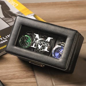 Aangepaste horlogeopslag, gepersonaliseerde zwarte PU-lederen horlogedoos voor 3 horloges, horlogekast met glazen deksel, vadercadeau, verjaardagscadeau voor mannen