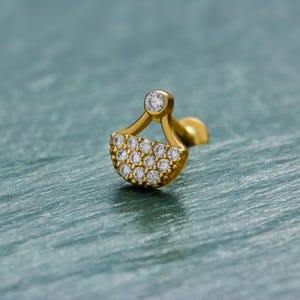 Diamond Cartilage Earring in 14K Gold • 18 Gauge Internally Threaded Flat Back Piercing • Helix & Conch Jewelry • Solid Gold Labret Earring