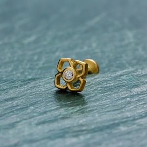 Flat Back Flower Stud Earring Gold • Dainty Diamond Flower Labret Stud • 14K Solid Gold Tragus Piercing Jewelry, Internally Threaded Earring