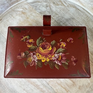 Vintage Butler Crumb Catcher | Vintage Metal Tin | Vintage Decor | Hand Painted Vintage Metal Box