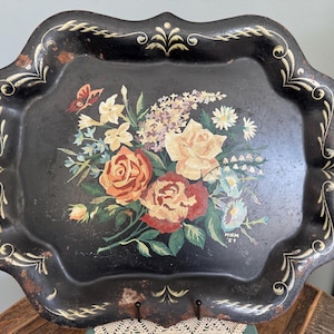 Vintage Beautiful Handpainted Floral Rusted Metal Tray |Boho | Vintage Toleware Metal Tray | MCM Decor