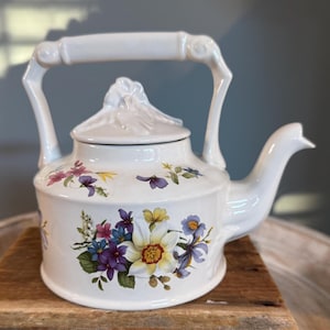 Vintage Arthur Wood Floral Teapot | Vintage Ceramic Teapot Made in England