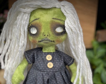 Gothic Raggedy Zombie Doll CAMILA OOak/Home decor/Goth doll/Glass eyes/creepycute doll/Tattered/Handmade doll/Rag doll/cloth doll/Undead