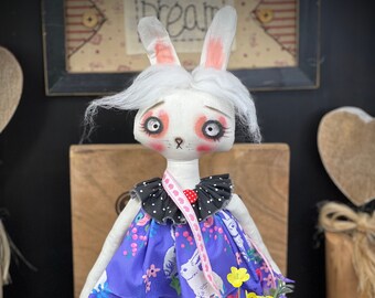 Easter/Raggedy/SPRING Bunny/cute/ooak/ primitive folk art /home decor/ collectable/ handmade/DAISY Bunny/follow me Eyes/19 inches