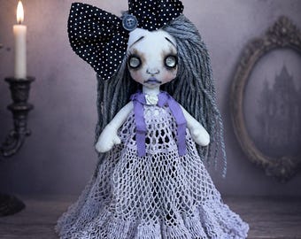 Creepy cute Ghost doll LILI OOak/Glass eyes/gothic doll/Horror doll/Tattered/Handmade/gift/Rag doll/Cloth doll/Holiday/spooky cute