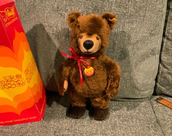 Vintage Steiff “Klein Archie” 15 inch Genuine Mohair Bear, 1983, papers and original box included