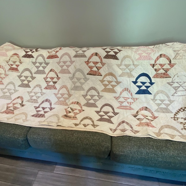 Vintage Hand Made Quilt with some discoloration and wear, Large area of Usefulness for Cutter Quilt, 80 x 74 inches