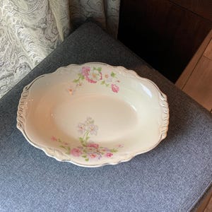 Vintage Homer Laughlin Oval Serving Dish, Virginia Rose, often referred to as Fluffy Rose pattern, 1940’s