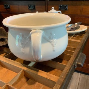 Antique Anchor Back Stamp Ironstone Chamber Pot/Planter, made by Maddock’s Lamberton Works, in Trenton, NJ, with Nautical Rope 10.25 inches