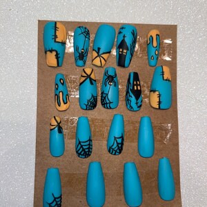 horror press on nails