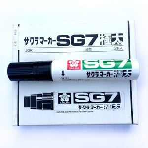 Sakura Solid Industrial Marker, Sakura Solidified Paint Marker Ceramic,  Glass, Steel Marker 14 to 392 Degrees F Temperature Range 
