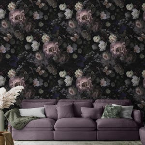 Carta da parati Dusky Bloom, murale botanico Noir Rose, motivo floreale drammatico - Vinile tipo II (staccabile e attaccabile / non incollabile)