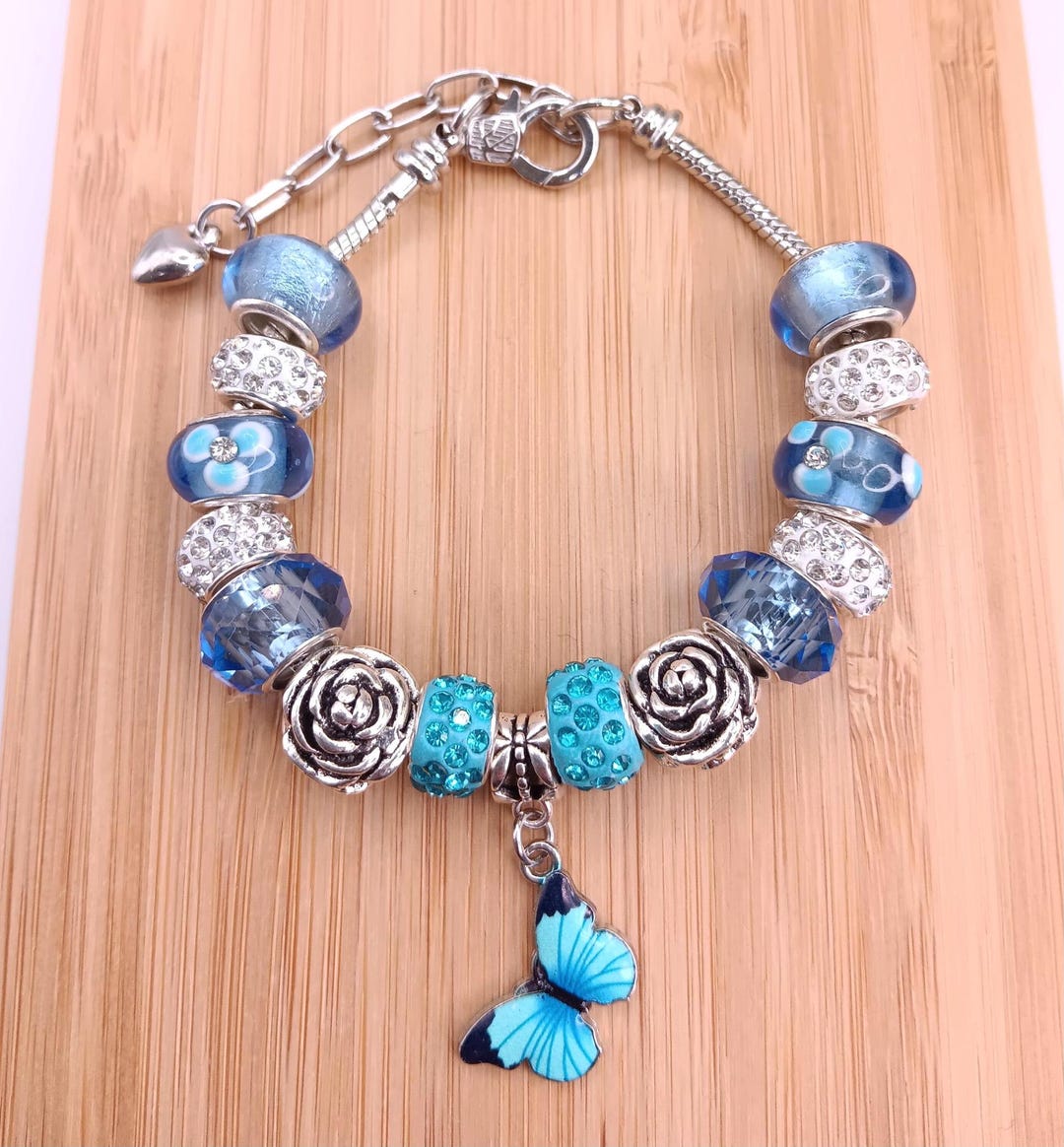 Pandora Style Adjustable Silver and Blue Charm Bracelet Complete