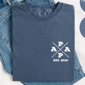 Custom Papa Est. 2025 Shirt: Pregnancy Announcement Gift