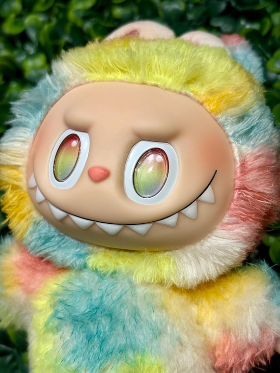 LABUBU ROCK THE UNIVERSE Vinyl PlushDoll
