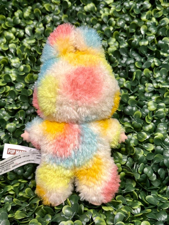 Popmart Labubu Rock the universe