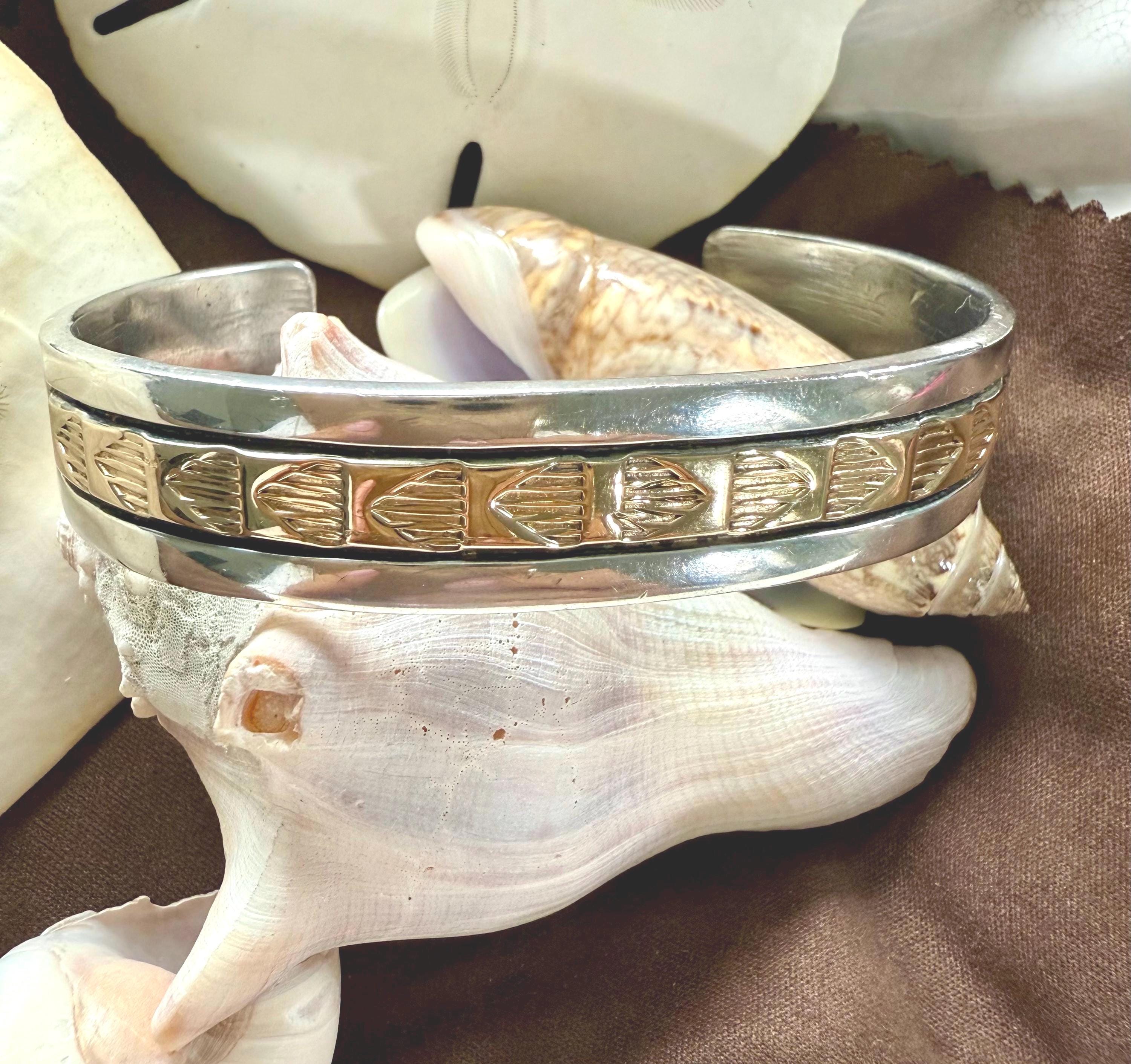 Willie Bracelet - Etsy