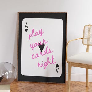 Jogue suas cartas corretamente - Carta Ás Rosa Estética Moderna Download Digital para Quarto de Meninas