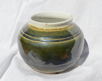 Tricolor Spherical Vase | Green Monochrome Round Vase for Flowers | Sphere-shaped Green Vase with Detail Around Top with White Lip