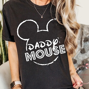 Daddy Mouse Shirt | Matching Disney Dad Tee | Vintage Retro Style Father’s Day Shirt | Gift for Dad | Family Trip Disney Shirt