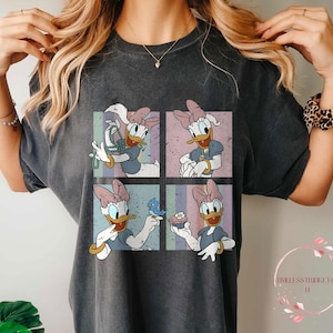 Camiseta retrô Daisy Duck | Camiseta vintage com desenho da Disney | Camiseta Comfort Colors | Design clássico com painel Daisy Duck | Presente Disney para ela