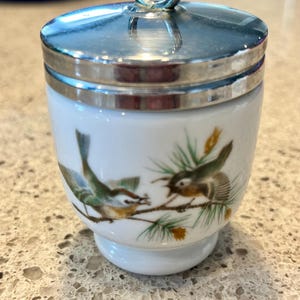 Ovos cozidos Royal Worcester, especificamente os &quot;Birds&quot;