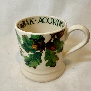 Vintage/Discontinued Emma Bridgewater "Trees & Leaves" Oak and Acorns 1/2 Pint Mug