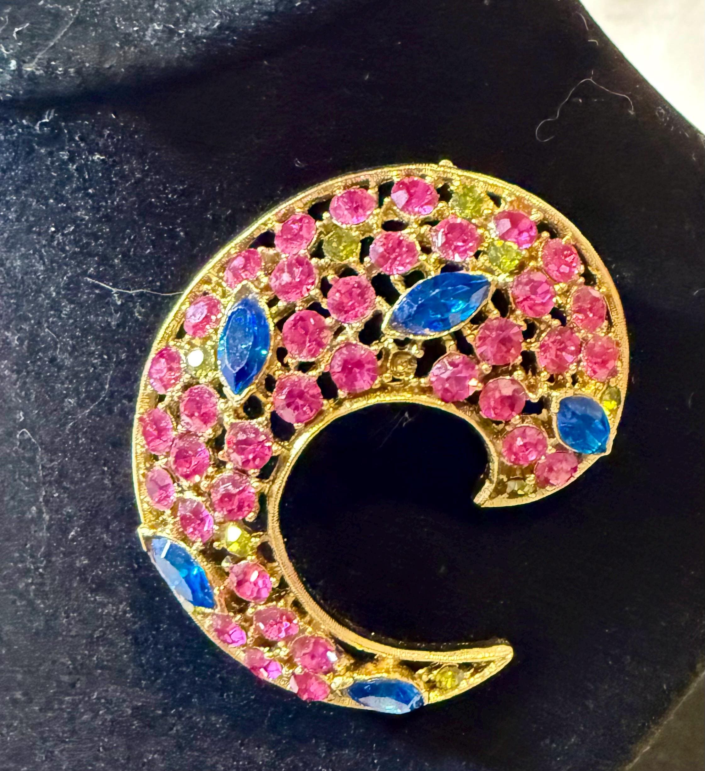 Florenza Brooch - Etsy