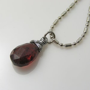 Garnet Necklace, Solitaire, January Birthstone, Gift Idea, N2271