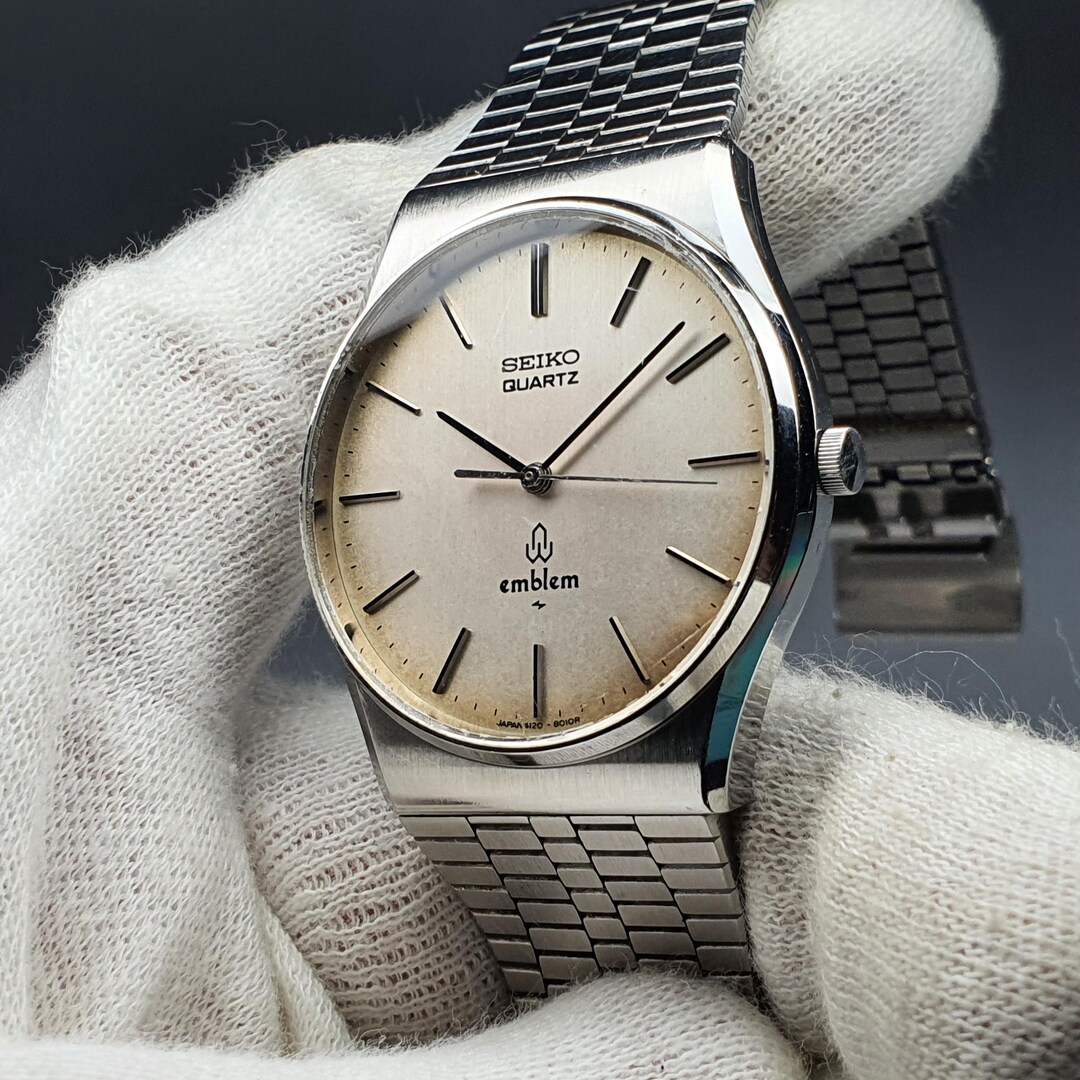 Vintage Nov. 1975 Seiko 