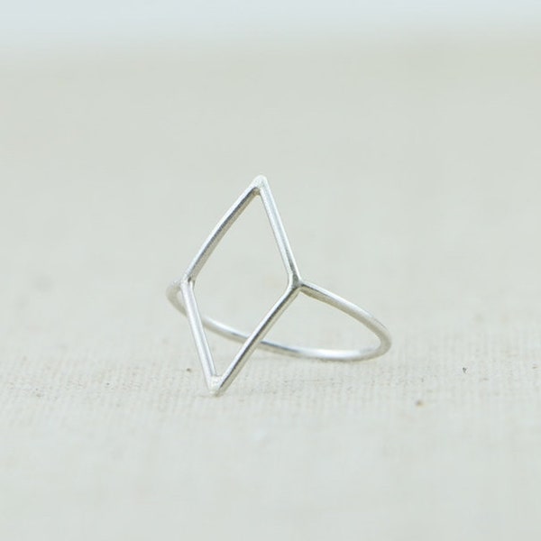 Diamond Silver Ring - Geometric - Minimalist