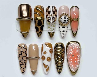 Uñas postizas con remolino de caramelo hechas a mano / Detalles dorados, diseño de carey y lunares / Uñas stiletto con un toque retro chic