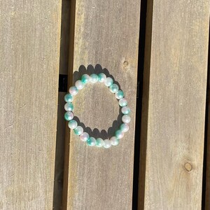 Blue Pearl Bracelet Stretchy Beaded Bracelet Shiny Blue Pearl Jewelry Gift for Her Birthday Anniversary