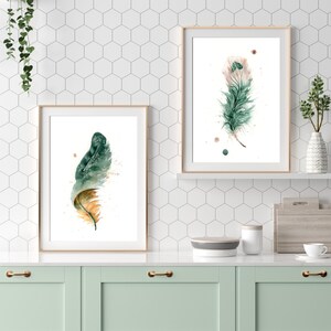 Gallery Wall Green Macaw Feather Print Premium Watercolor Artwork Natural Home Accent Boho Style Room Decor Modern Farmhouse Design Kitchen Bedroom Display Beautiful Nature Inspired Collection Fine Art Interior Decoration Piece