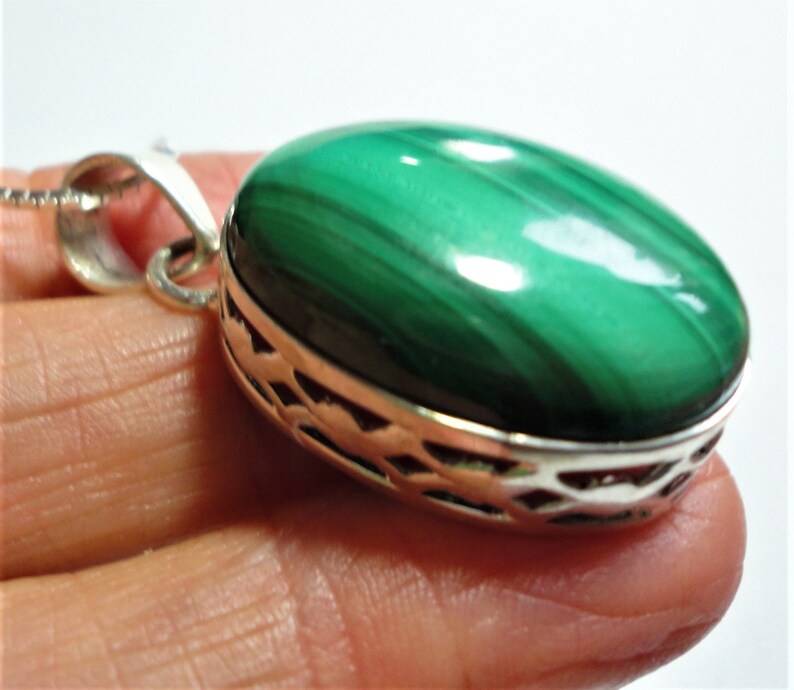 w 20 Sterling Box Chain Malachite Pendant with a Natural Banded Kelly Green Malachite Cabochon Pendant in a Sterling Filigree Setting