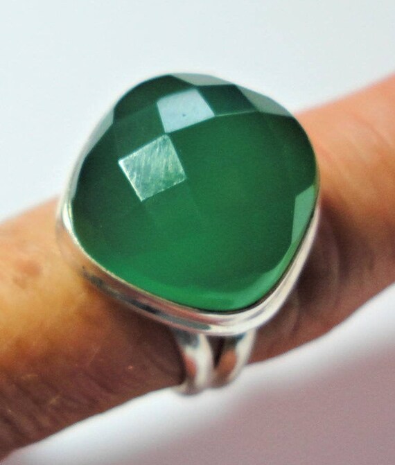 Green Chalcedony Cocktail Ring: Sterling Silver C… - image 4