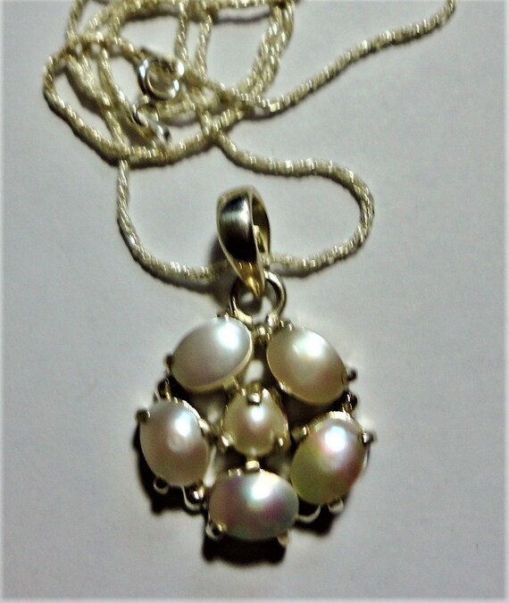 Pearl Pendant is a Vintage Genuine Freshwater Cul… - image 6