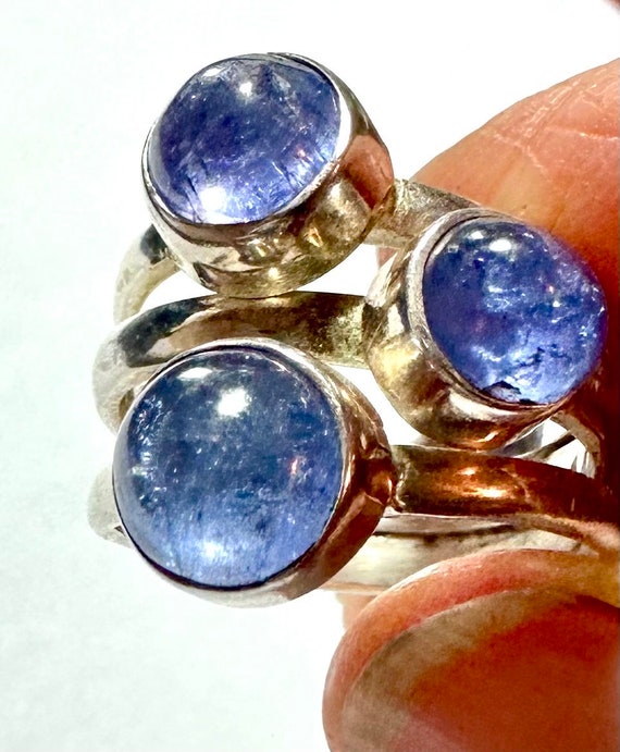 Tanzanite Ring Features 3 Vintage Genuine Blue Vi… - image 6