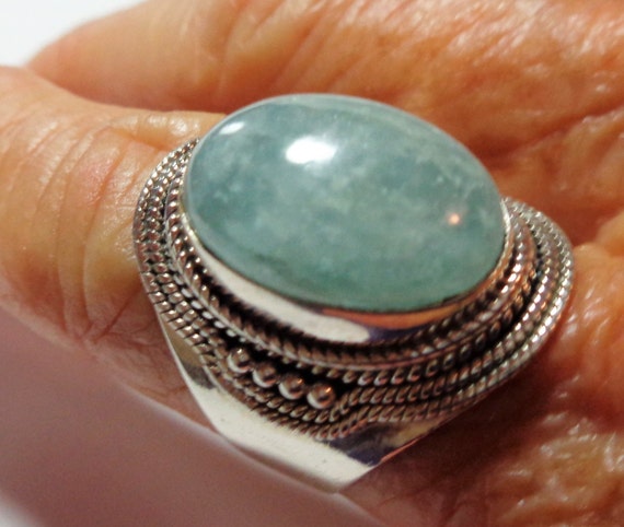 Aquamarine Ring Features a Large Vintage Genuine … - image 5